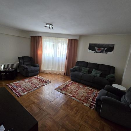 Apartament 3 Camere, Zona Dedeman Питещ Екстериор снимка